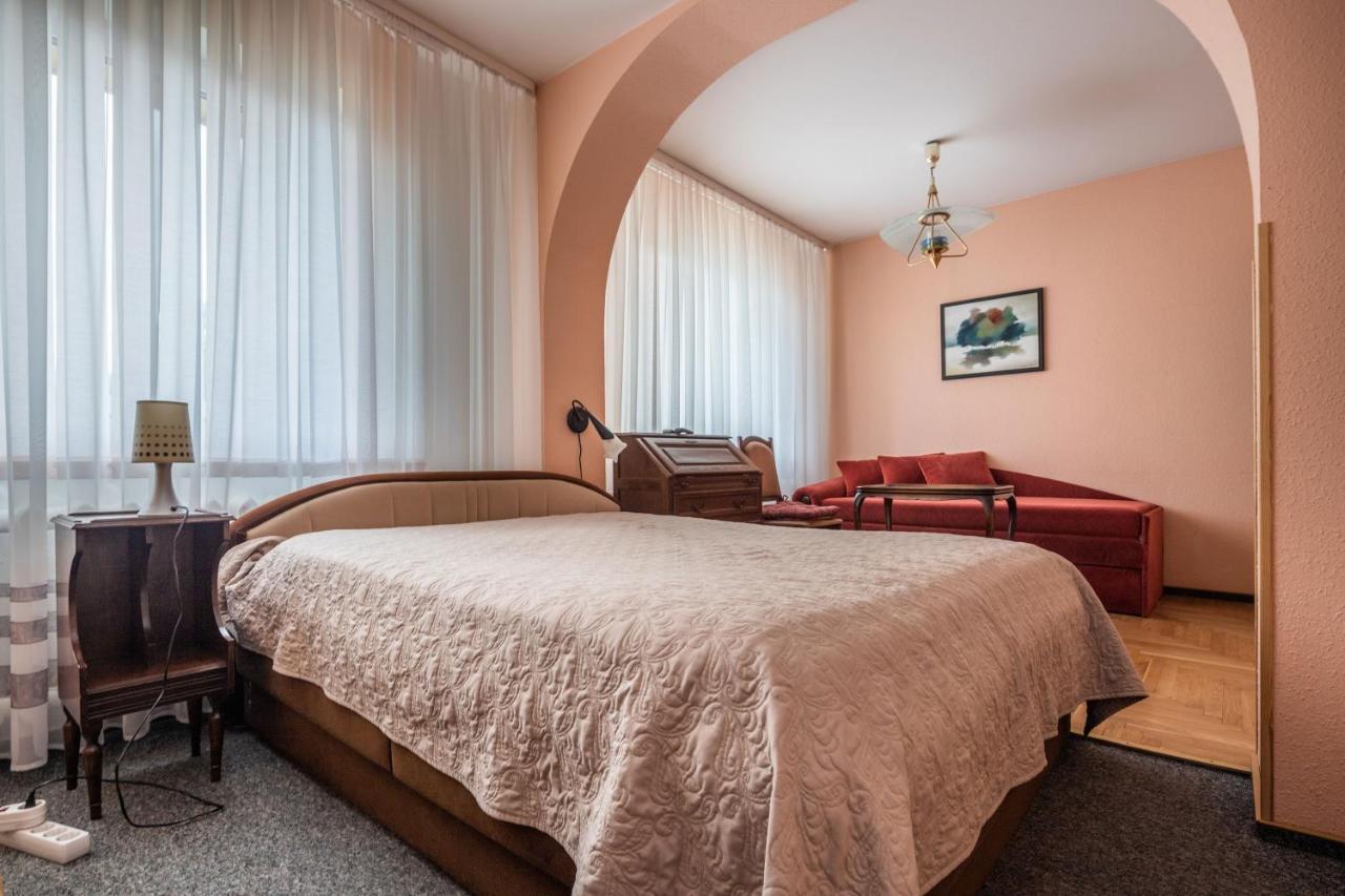 B&B Jurbarkas Luaran gambar