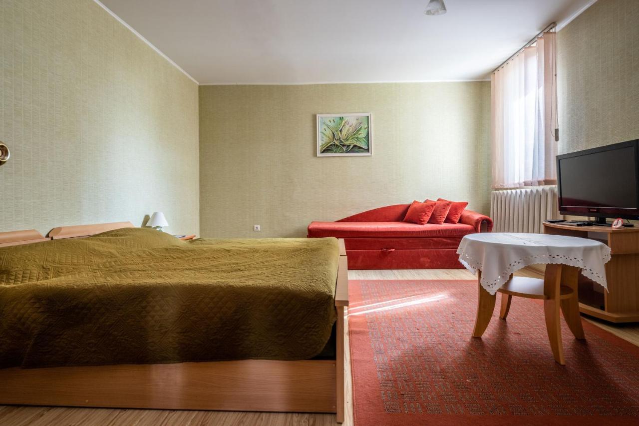 B&B Jurbarkas Luaran gambar